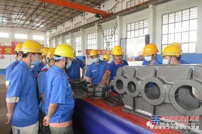 煙臺大學機電汽車工程學院的學生來方圓集團實習